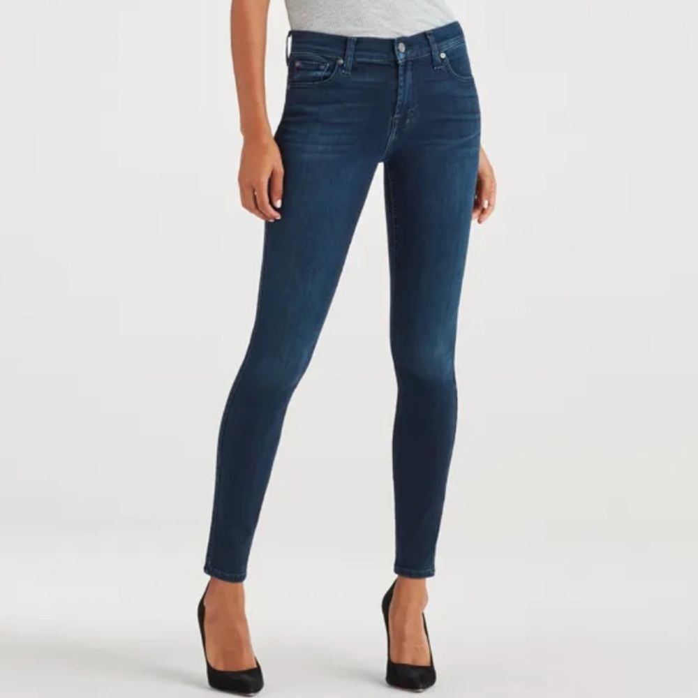 Lexie Petite Gwenevere Skinny Jeans